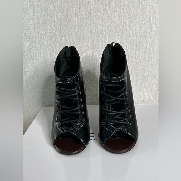 Givenchy Lace-up Booties in black size 38 - Picture 4 of 10